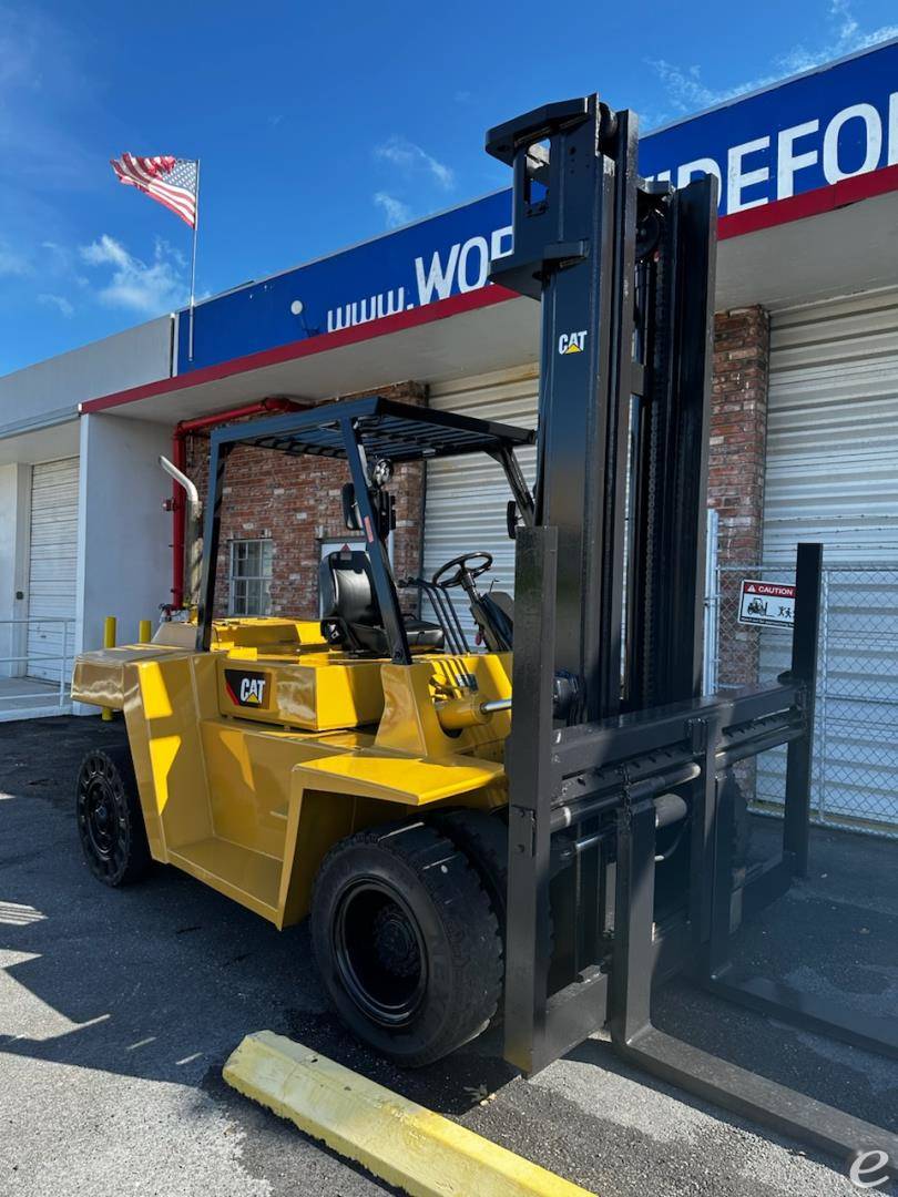Cat DP70  FD70