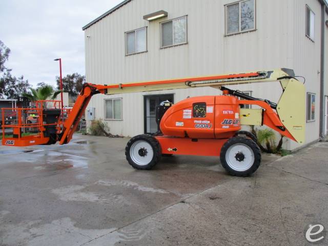 2012 JLG 600AJ