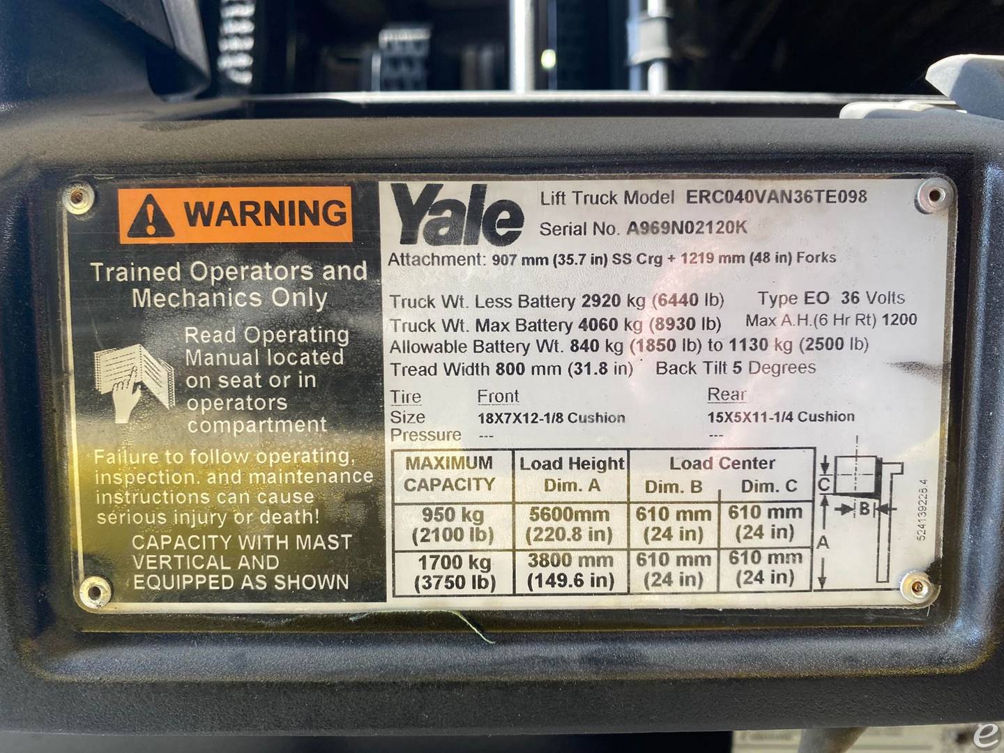 2012 Yale ERC040VAN