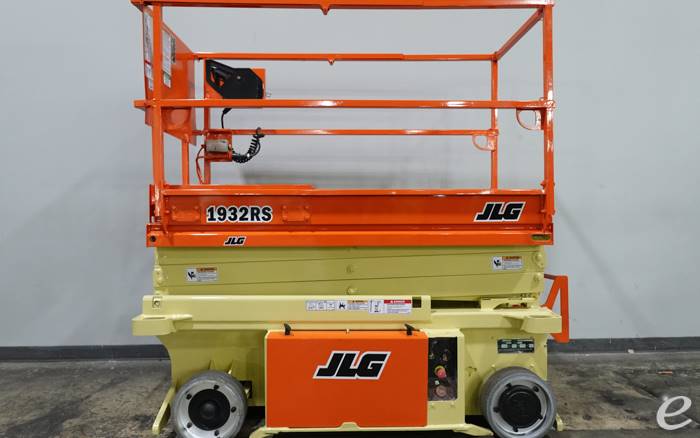 2014 JLG 1932RS