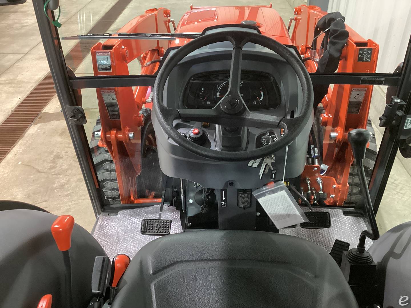 2023 Kubota MX5400DTC