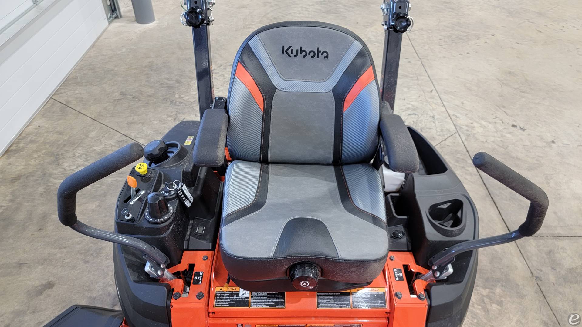 2021 Kubota Z412KW-48