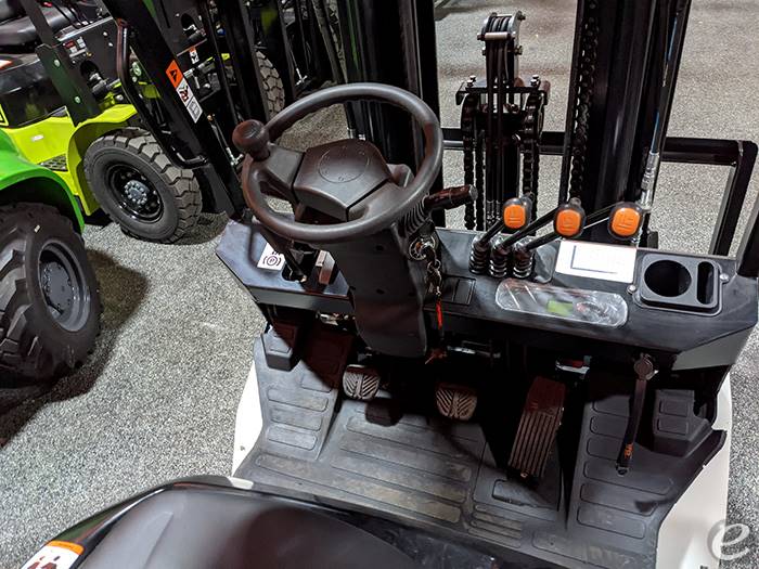 2024 Viper Lift Trucks FY25