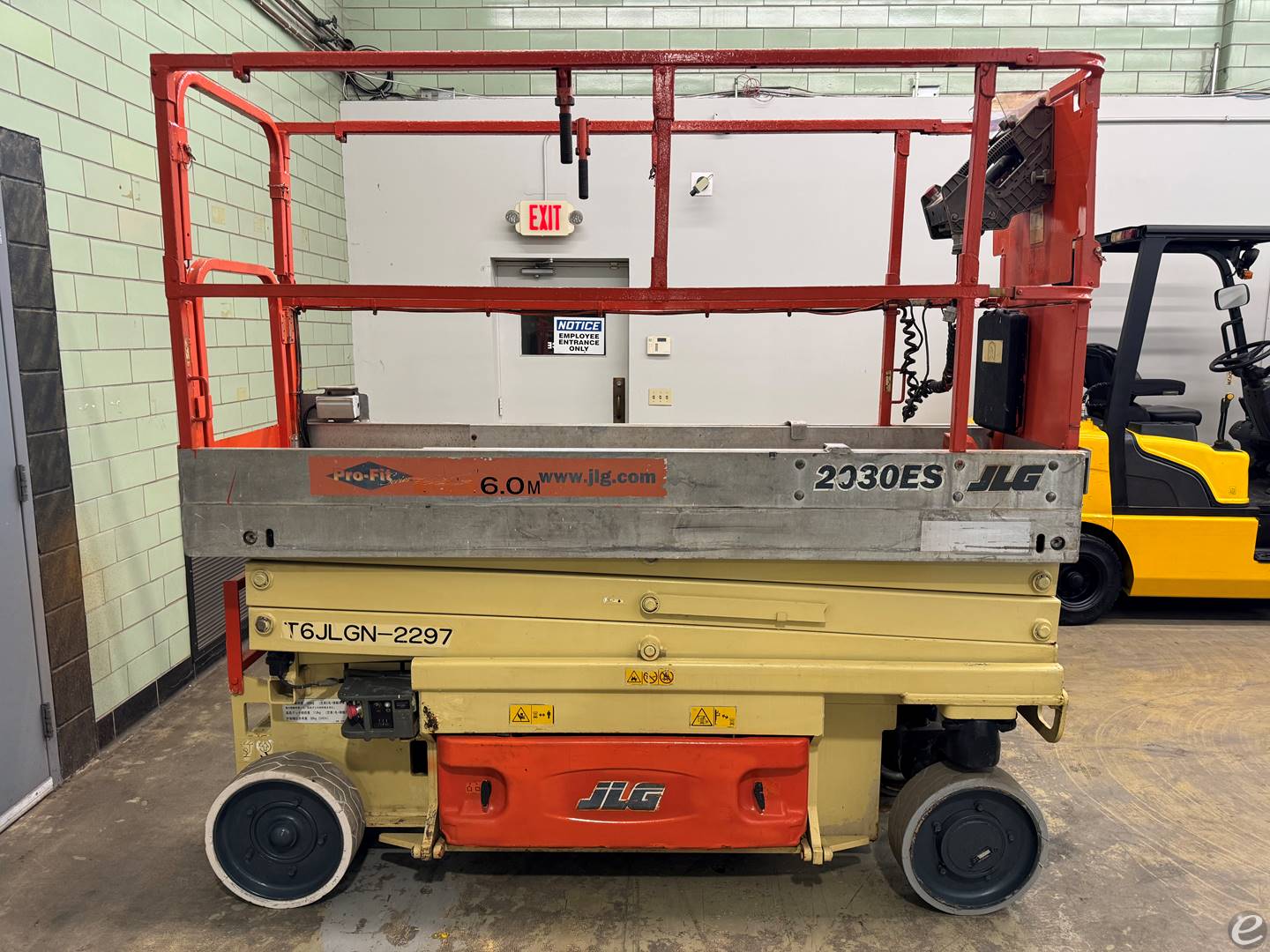 2008 JLG 2030ES