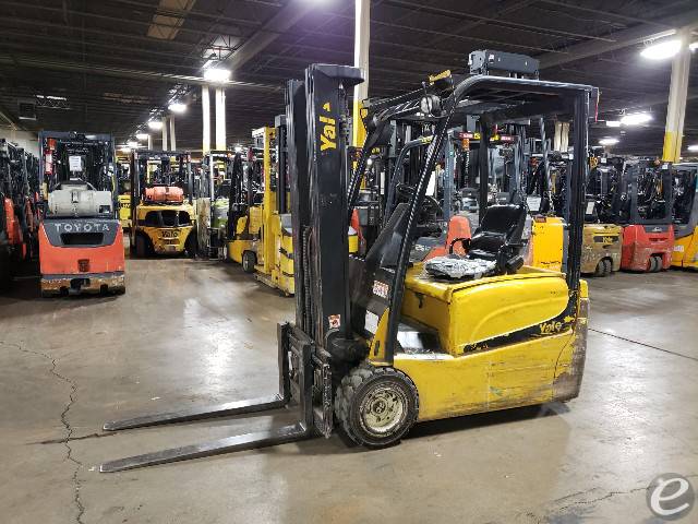 2014 Yale ERP040VTN36TE082