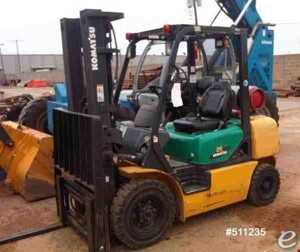 2006 Komatsu FG25T-14