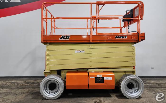 2016 JLG 4069LE