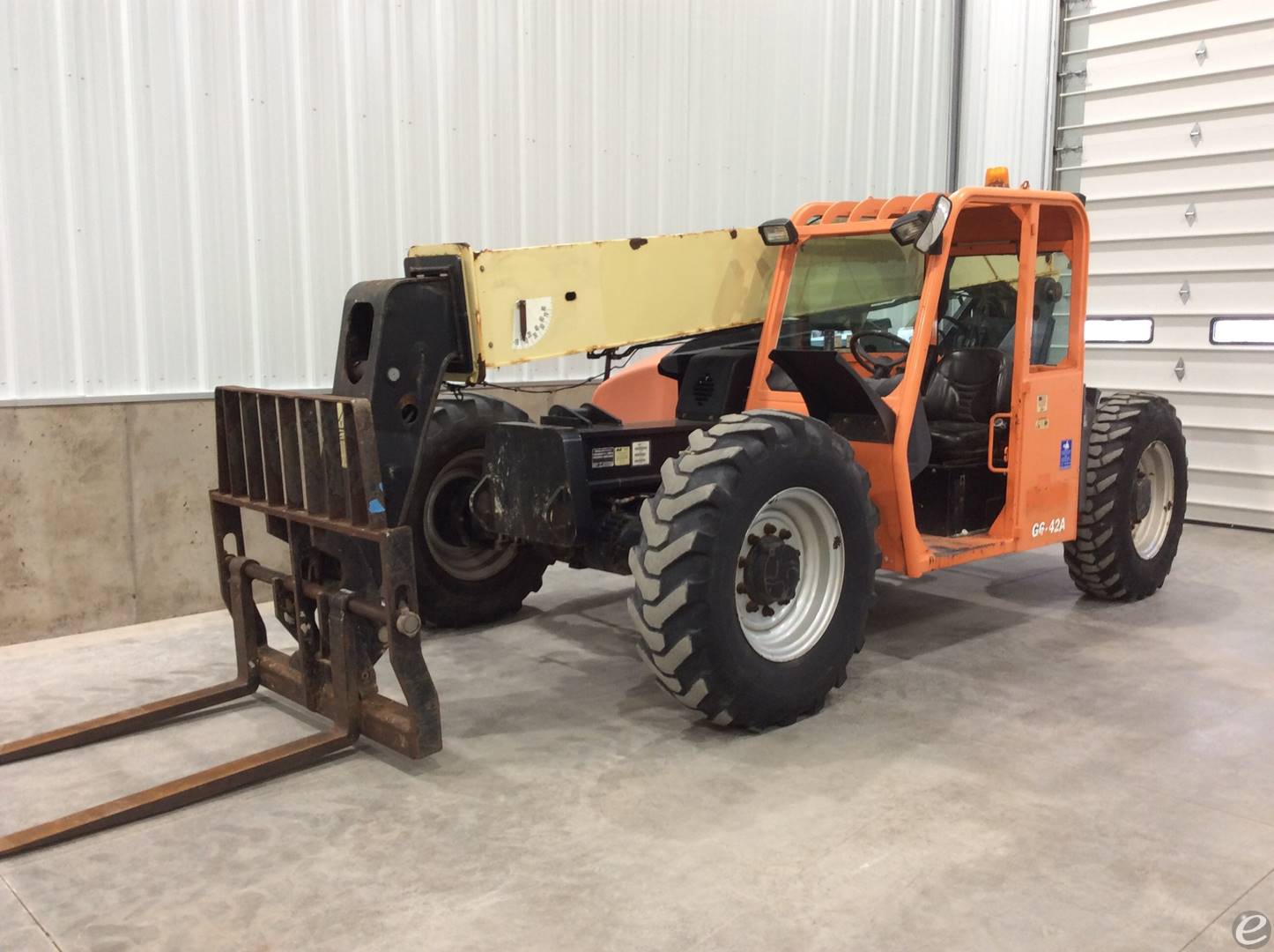 2014 JLG G6-42A