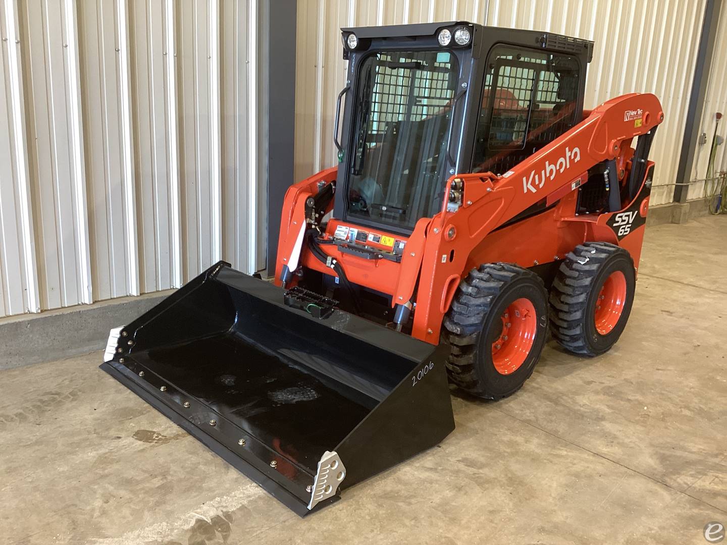 2024 Kubota SSV65PHC