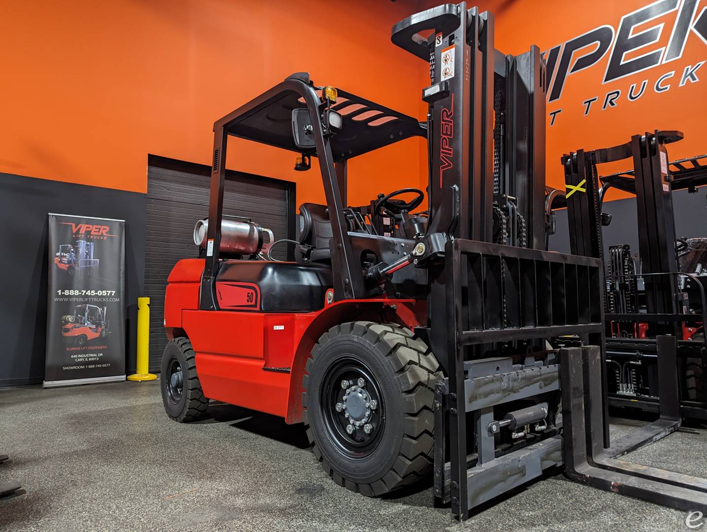 2024 Viper Lift Trucks FY50S