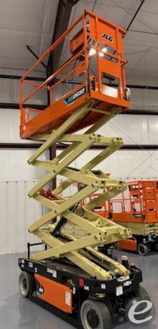 2025 JLG ES2632