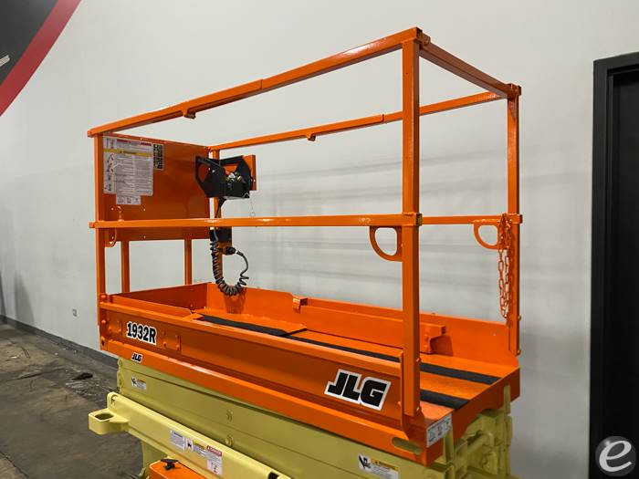 2014 JLG 1932RS