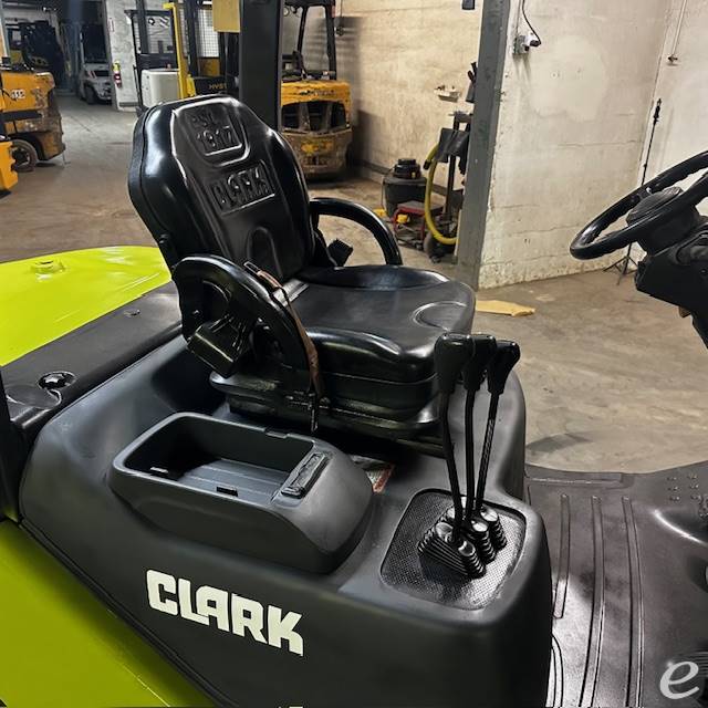 2018 Clark S35D