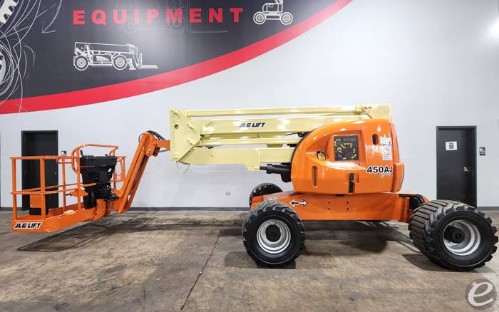 2013 JLG 450AJ