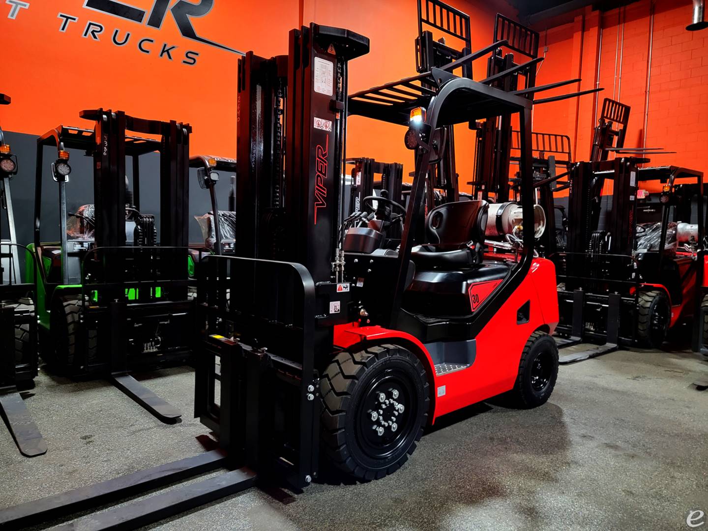 2024 Viper Lift Trucks FY30T