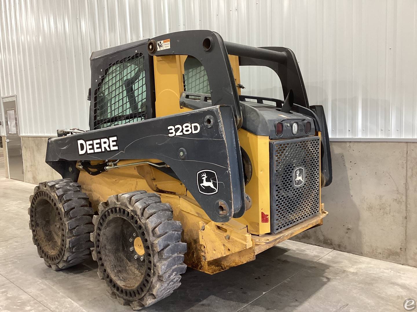 2011 John Deere 328D