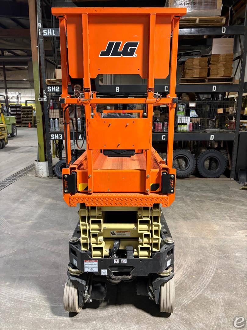 2022 JLG R1932