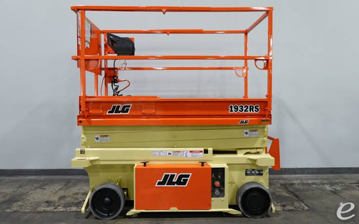 2014 JLG 1932RS