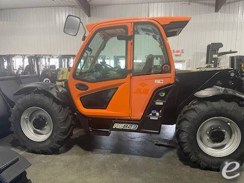2023 JLG AG823