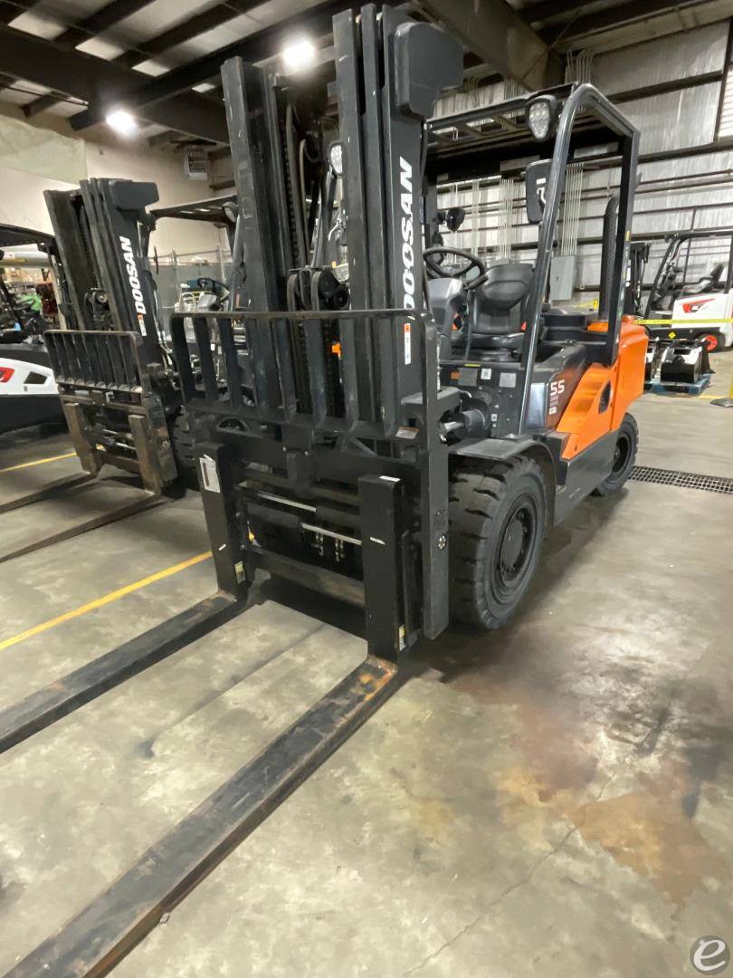 2022 Doosan D55C-7