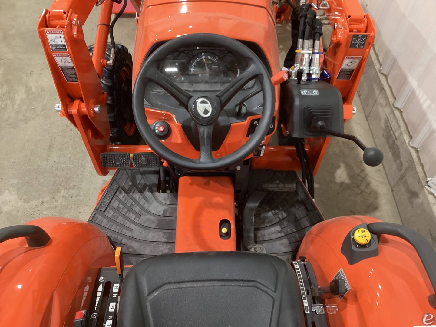 2024 Kubota L2502HST