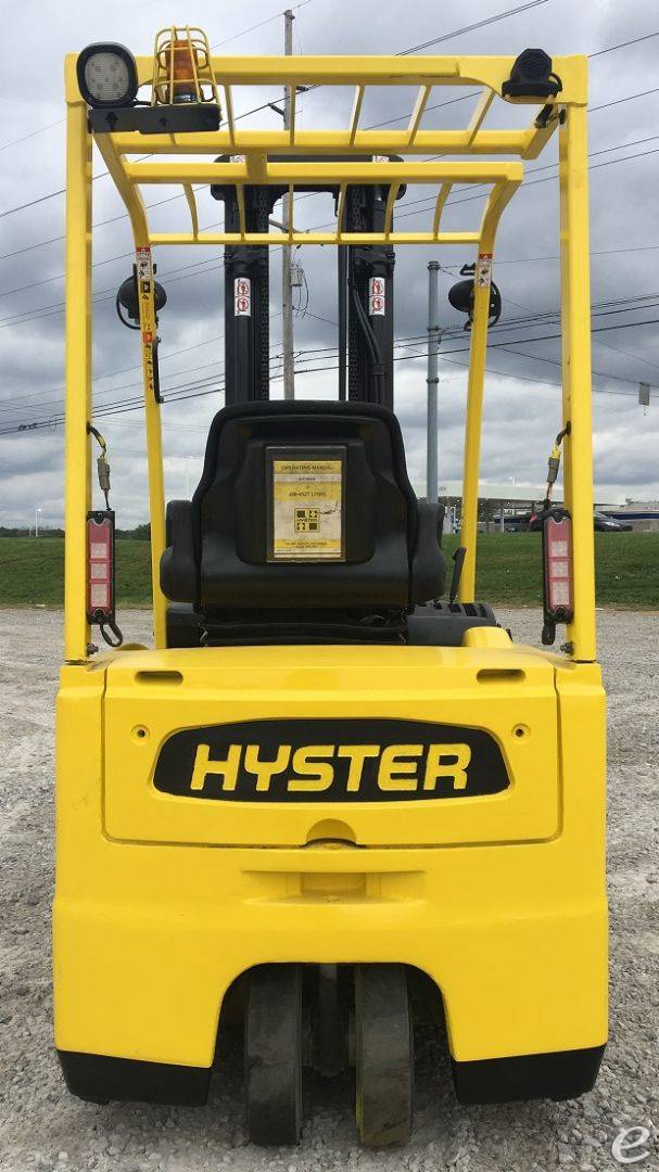 2010 Hyster J35ZT