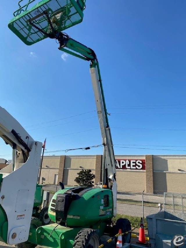 2014 JLG 600AJ