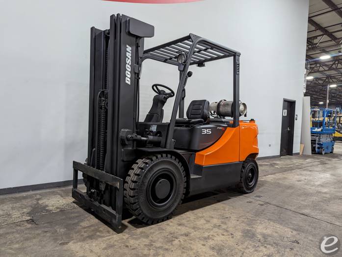 2008 Doosan G35S