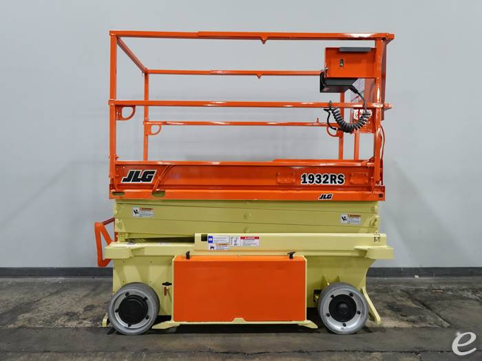 2014 JLG 1932RS