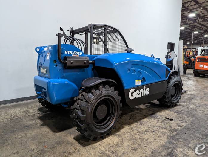 2013 Genie GTH-5519