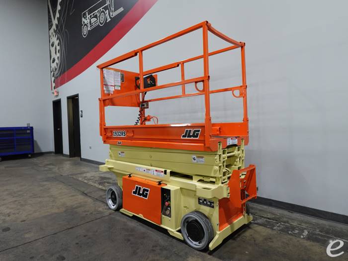 2014 JLG 1932RS