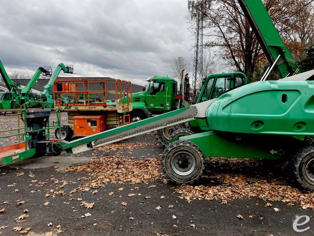 2014 JLG 400S