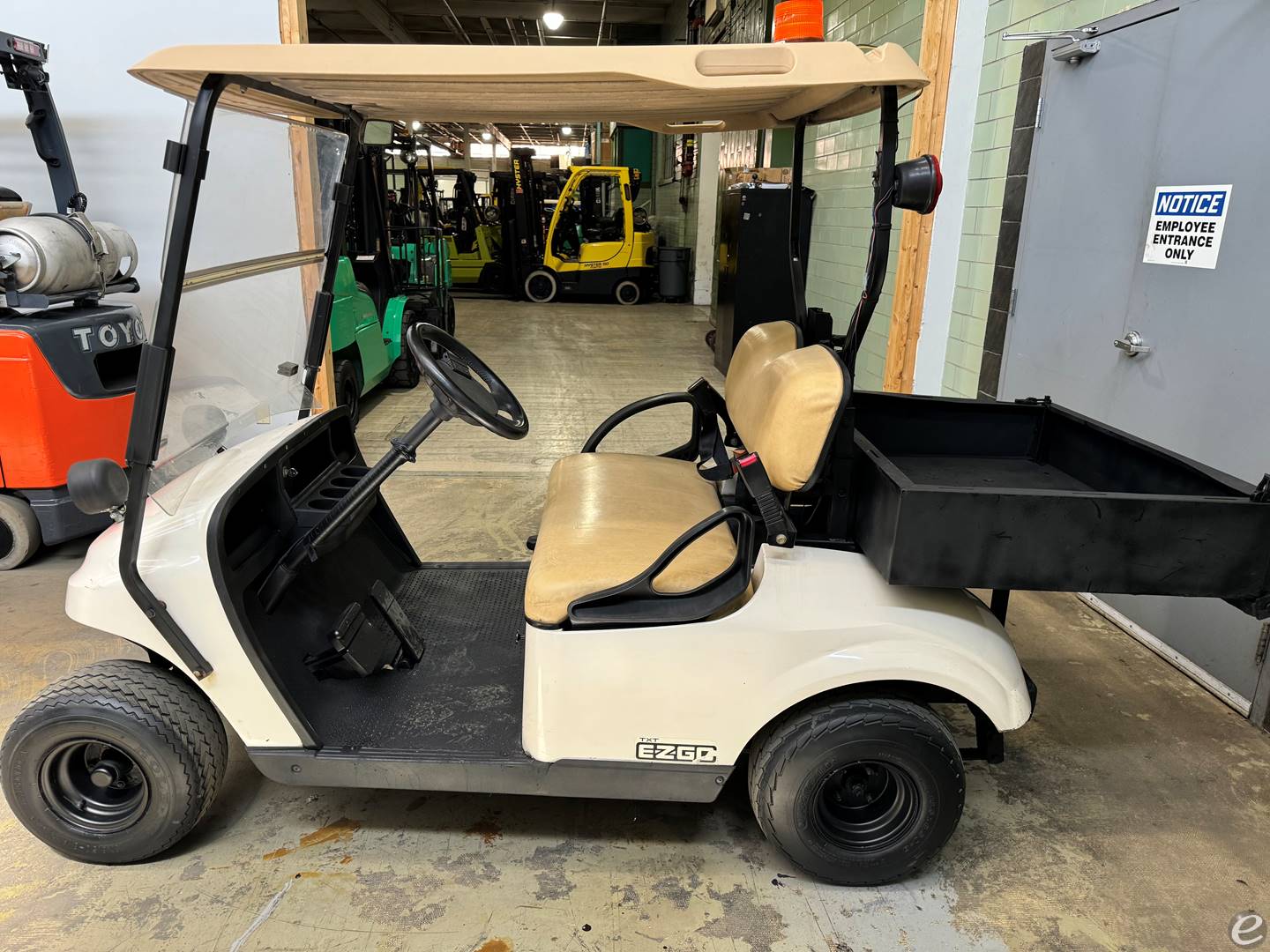 EZ-GO EZ-GO Golf cart