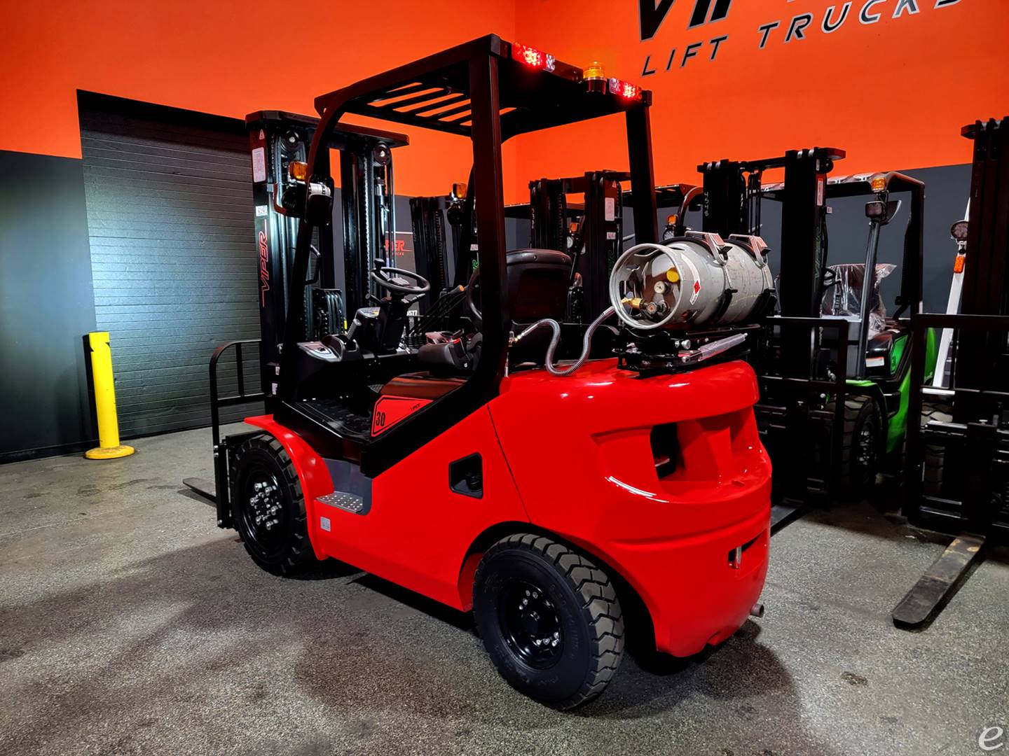 2024 Viper Lift Trucks FY30T