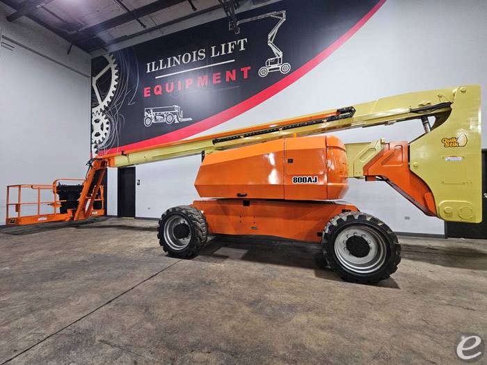 2014 JLG 800AJ