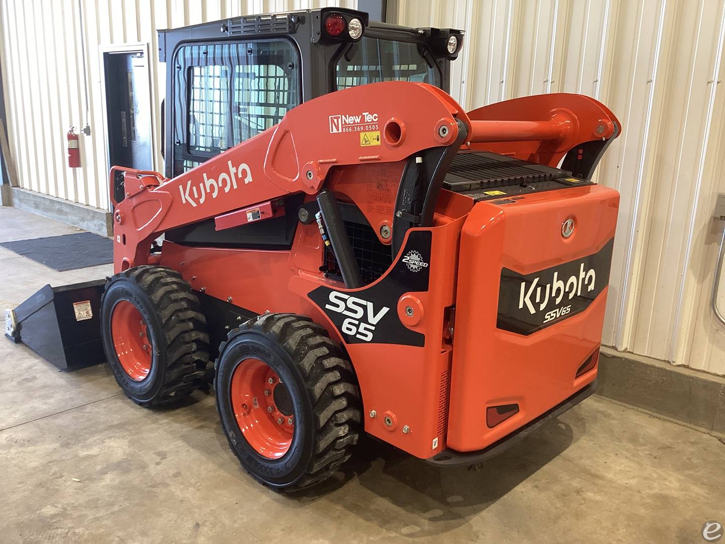 2024 Kubota SSV65PHC