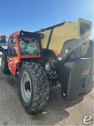 2021 JLG 1255