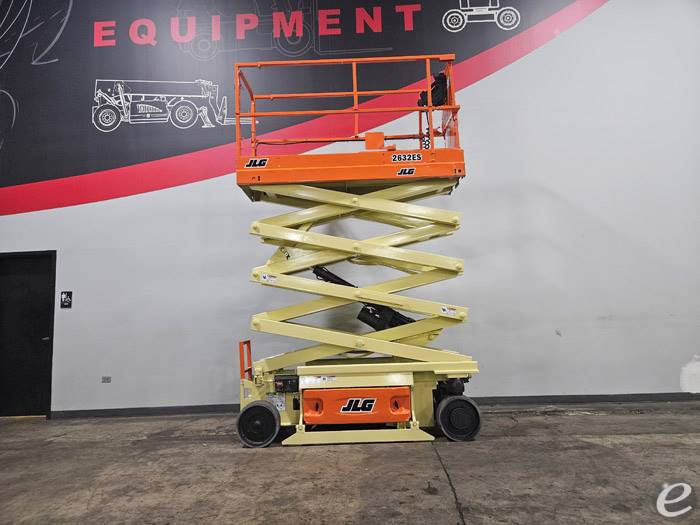 2016 JLG 2632ES