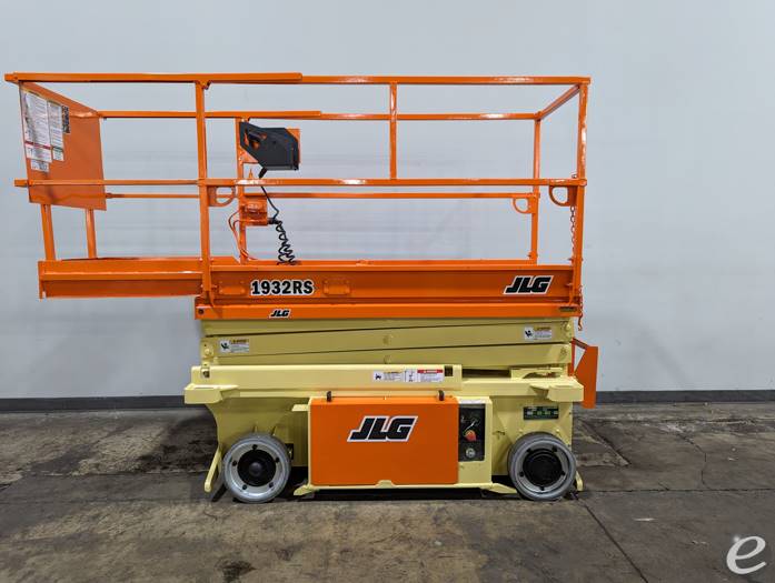 2015 JLG 1932RS