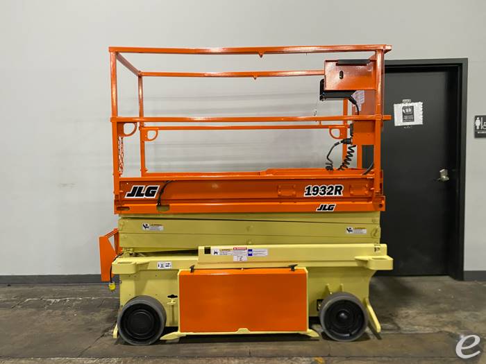 2014 JLG 1932RS